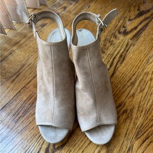 Via Spiga Tan Peep-Toe Heels